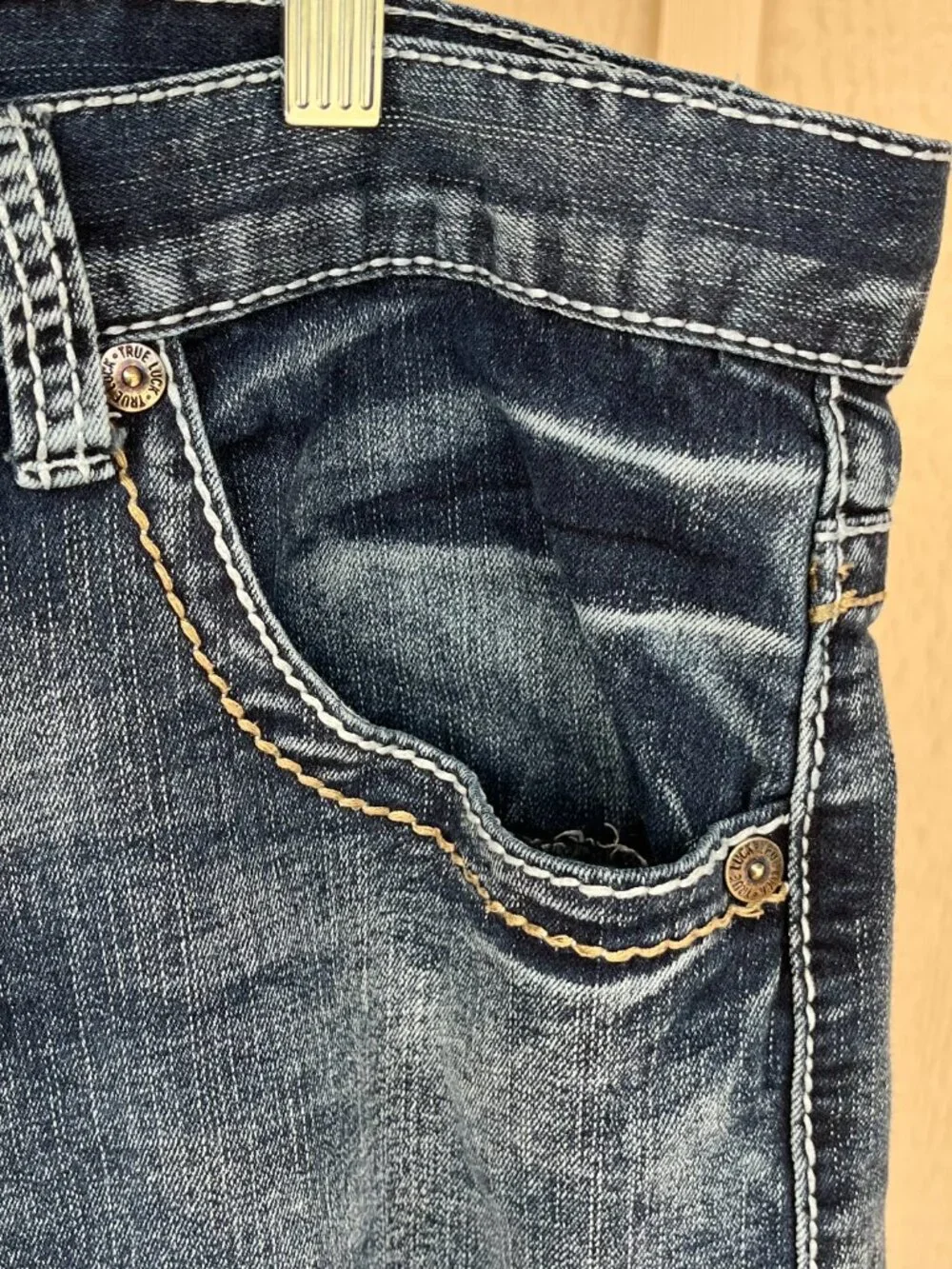 True Luck Mens Jeans Thick Stitch Denim Faded Wash Straight Leg Everyday 36x32